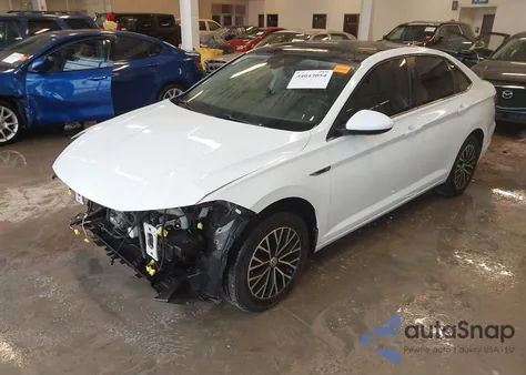 2019 Volkswagen Jetta 1.4T Sel из США, поврежденный, VIN 3VWE57BU2KM097134